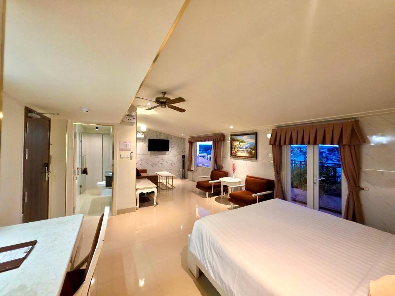 Tulip Hotel 3 Далат Экстерьер фото